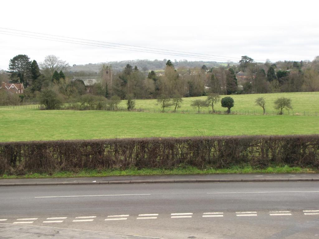 Rose & Crown Otel Tenbury Oda fotoğraf